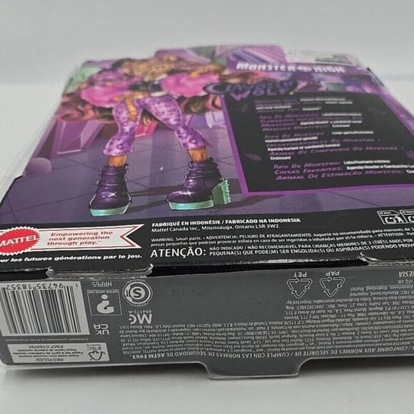 Monster High Clawdeen Wolf Doll with Pet Dog Crescent and Accessories Backpack - Picture 7 of 9